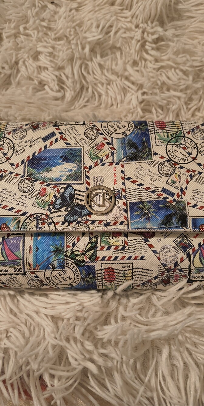 Travel-Postcard Envelope Clutch in Cream with Multicolor Print